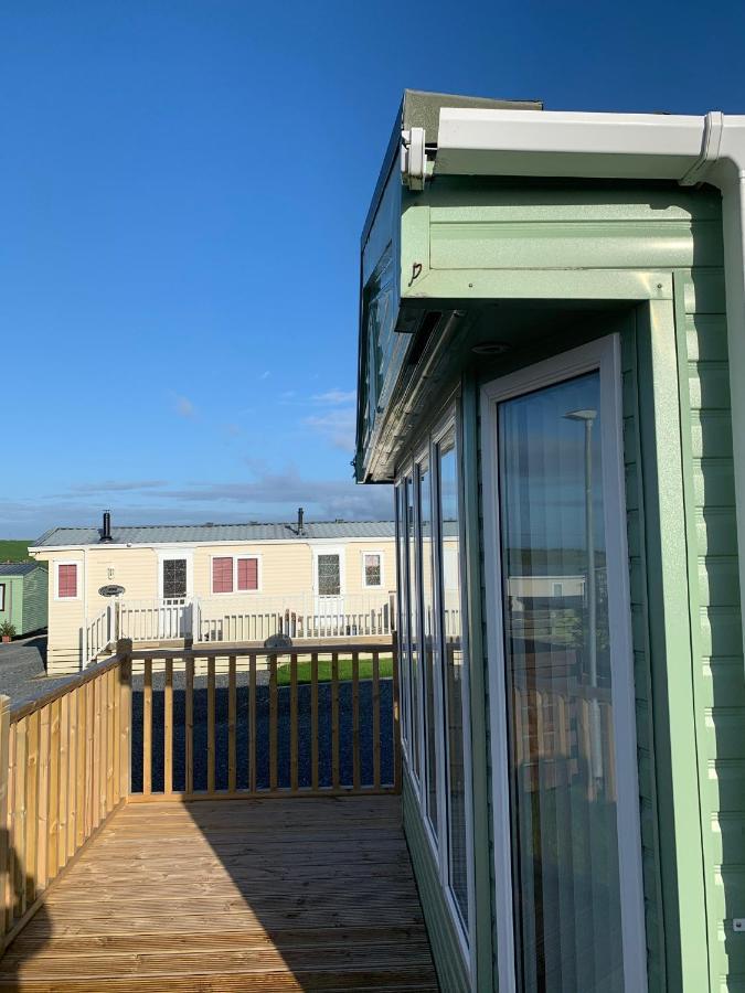 Immaculate 2-Bed Lodge in Monreith Newton Stewart Exterior foto